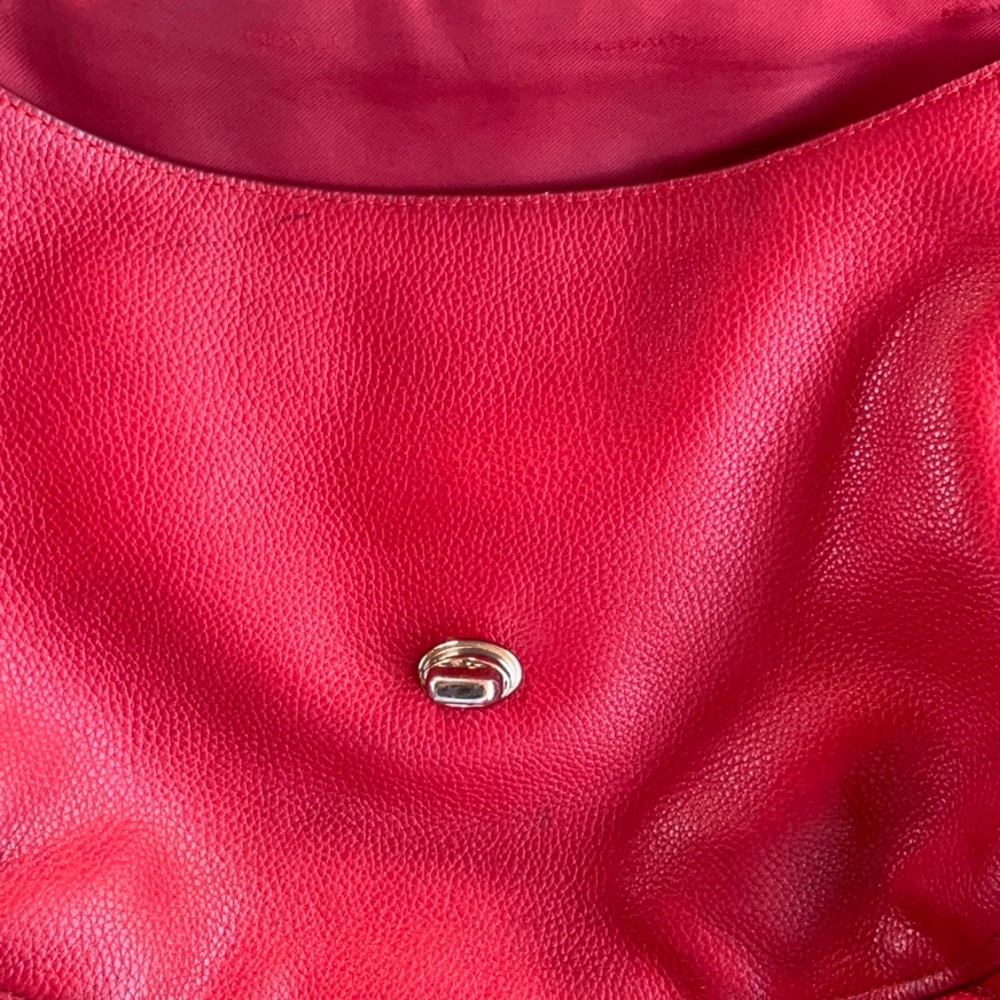 Coach - Pebbled Leather Turnlock Hobo Bag RED 24771 - Picture 9 of 10